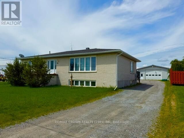 Property Photo: 80 Brunelle Road North ON P5N 2L8