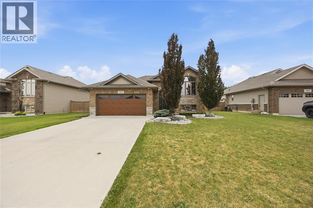 Property Photo: 313 Citation Circle ON N0N 1G0