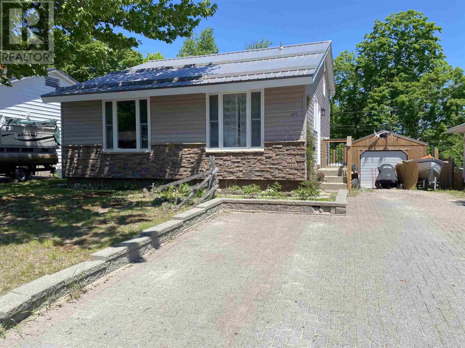 Property Photo: 177 Axmith Ave ON P5A 1B9