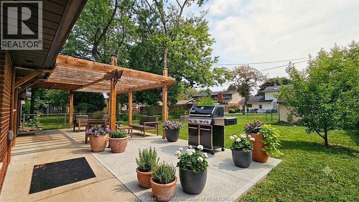 Photo de la propriété:  4091 Churchill Drive  ON N9G 2E6 