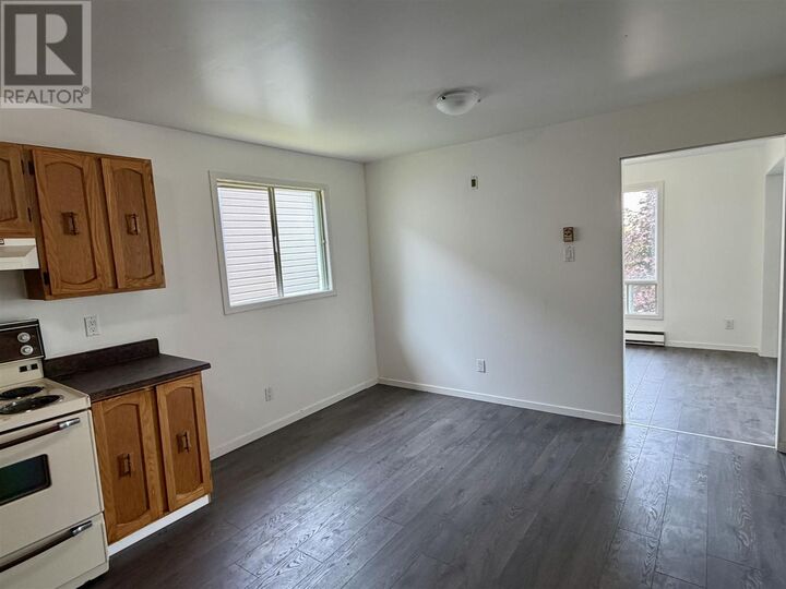Property Photo: 9 Lisbon Rd ON P5A 3N9