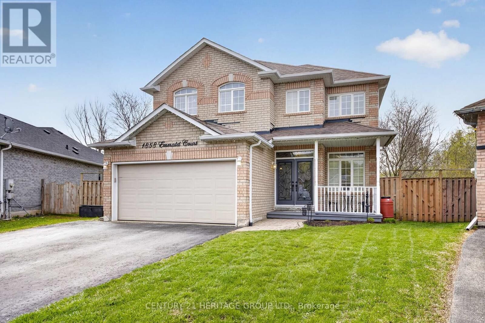 Property Photo: 1858 Emerald Court ON L9S 2A5