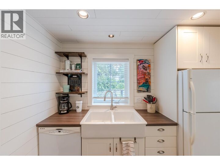 Property Photo: 9705 Sargeant Street BC V0H 1Z3