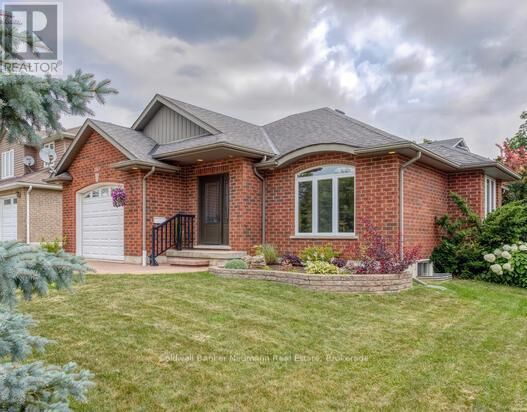 Property Photo:  380 Brunswick Street East  ON N0G 2P0 