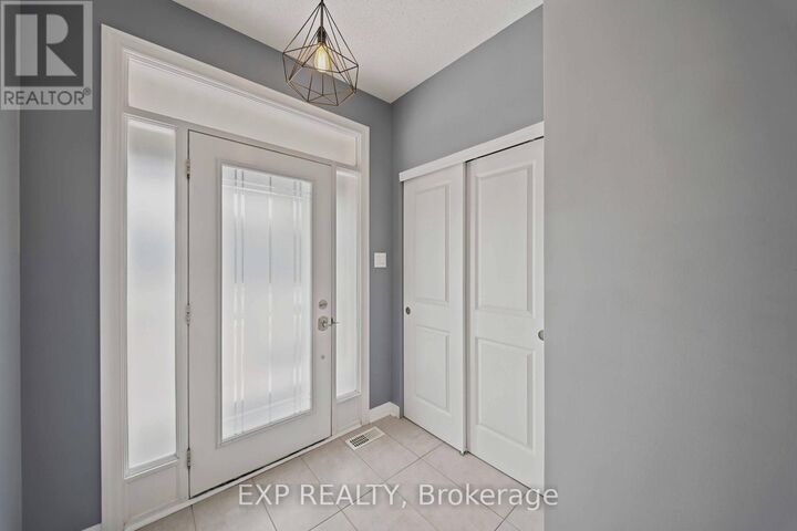 Property Photo: 615 Spring Valley Drive ON K1W 0C6