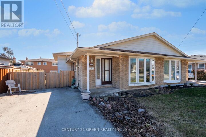 Property Photo: 729 West 5th Street ON L9C 3R3