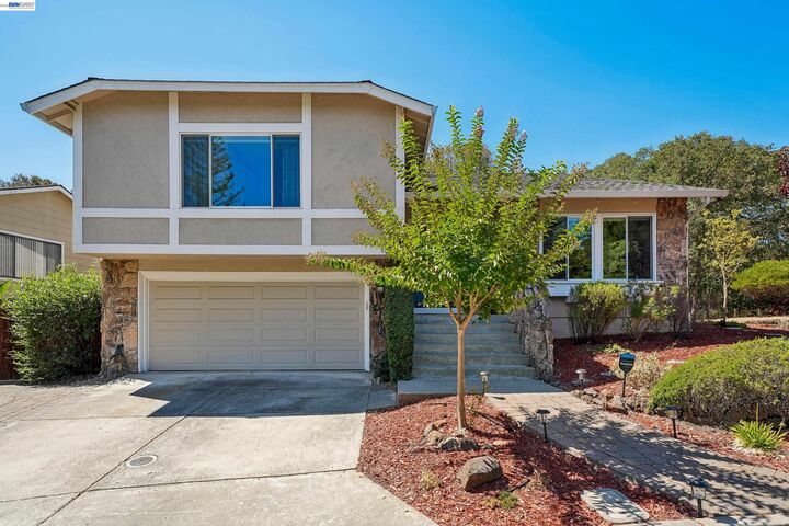 Property Photo: 135 Saint Germain Lane CA 94523