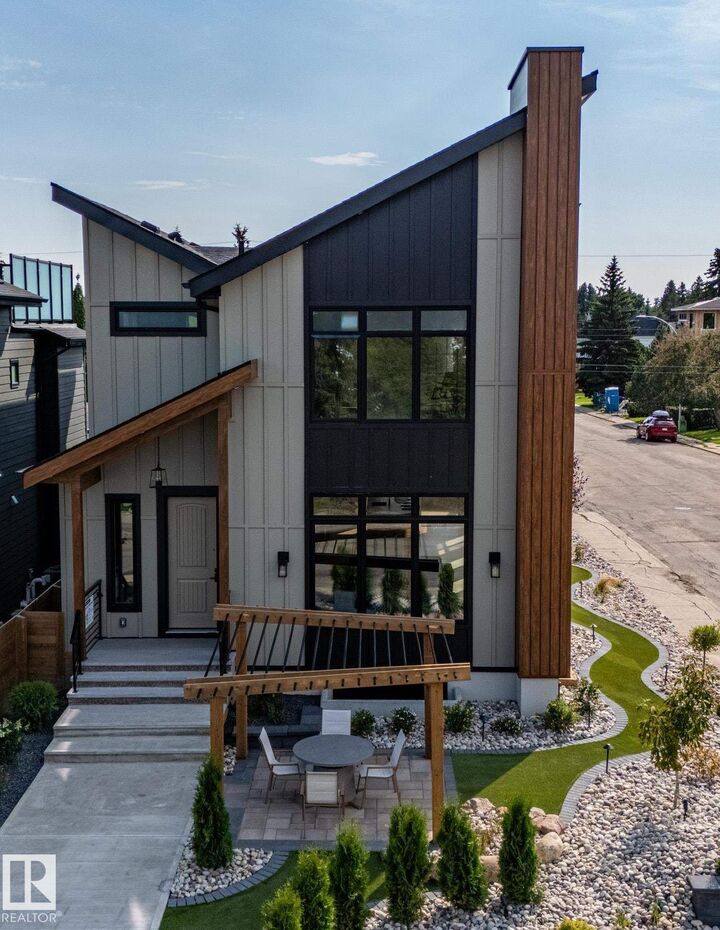 Property Photo: 4142 122 Street NW AB T6J 0W8