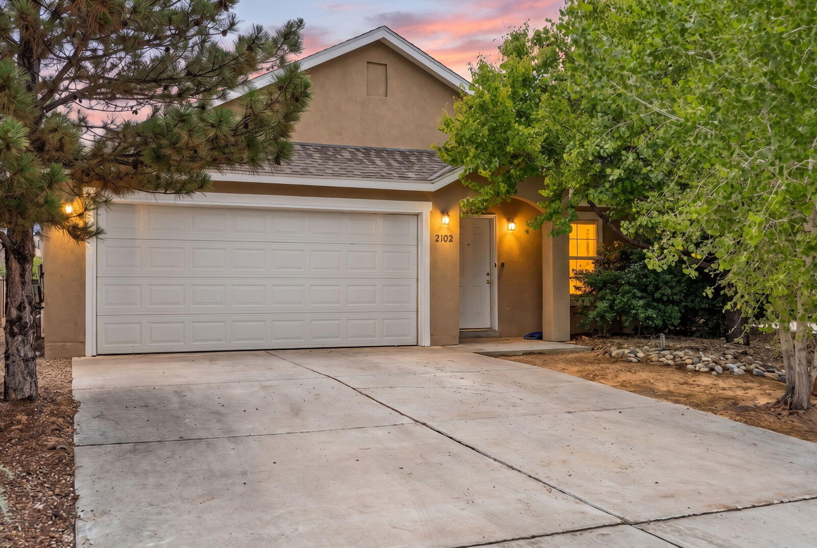 Property Photo:  2102 N Ensenada Circle SE  NM 87124 