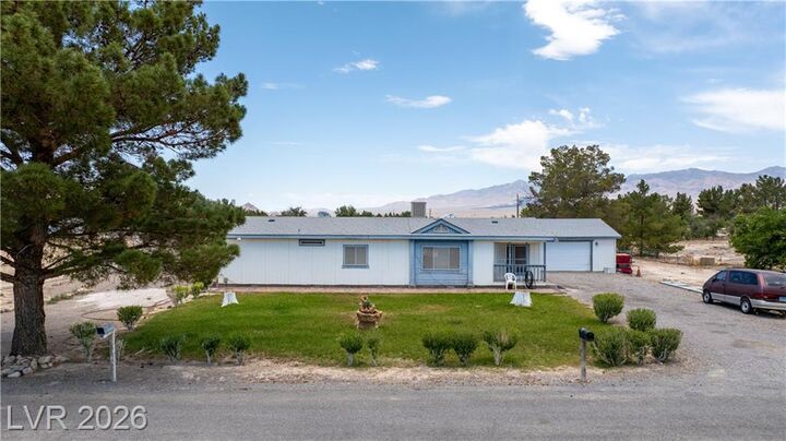 Property Photo: 650 Greta Boulevard NV 89060