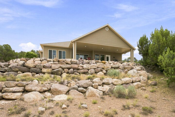 Property Photo:  1533 S Cedar Bluffs Dr  UT 84720 