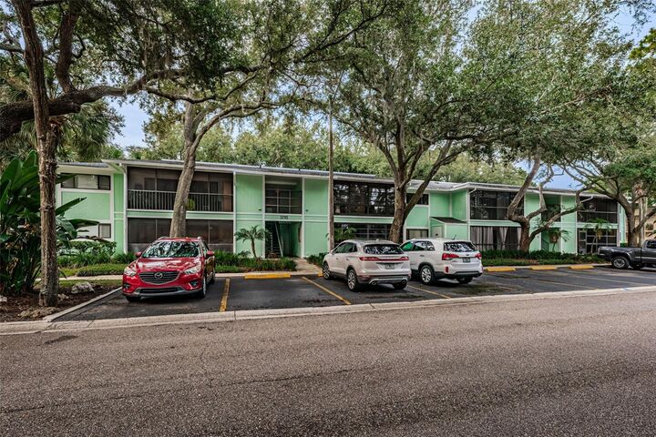 Property Photo:  3295 Fox Chase Circle N 107  FL 34683 