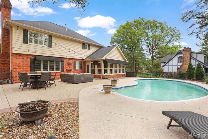 Property Photo:  6 Pinebrook Court  IL 62025 