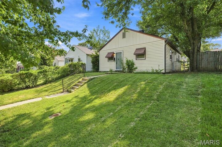 Property Photo: 1435 Sproule Avenue MO 63139