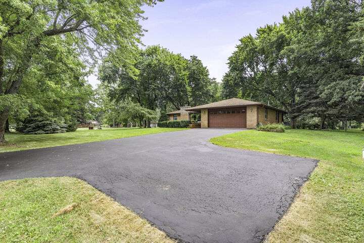 Property Photo:  3926 Cannonball Trail  IL 60560 