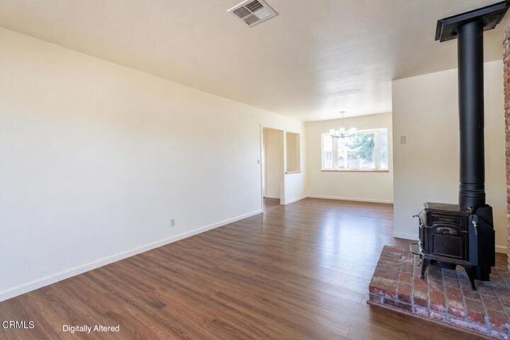 Property Photo:  1072 E Chestnut Street  CA 95437 