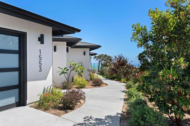 Property Photo: 1553 Copa De Oro Drive CA 92037