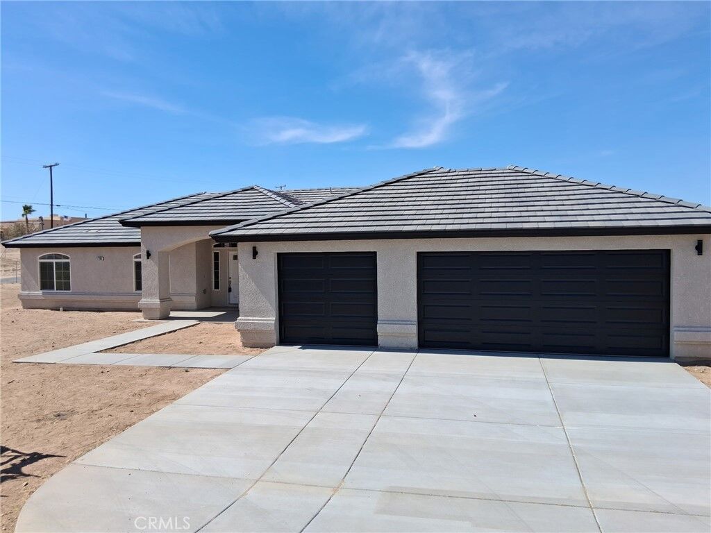 Property Photo: 17796 Valencia Street CA 92345