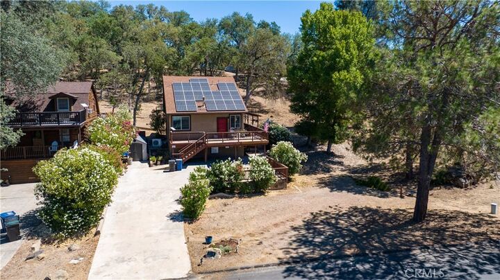 Property Photo: 2778 Oak Shores Drive CA 93426
