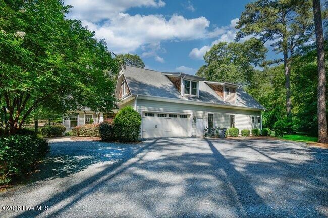 Property Photo:  680 N Bethesda Road  NC 28387 