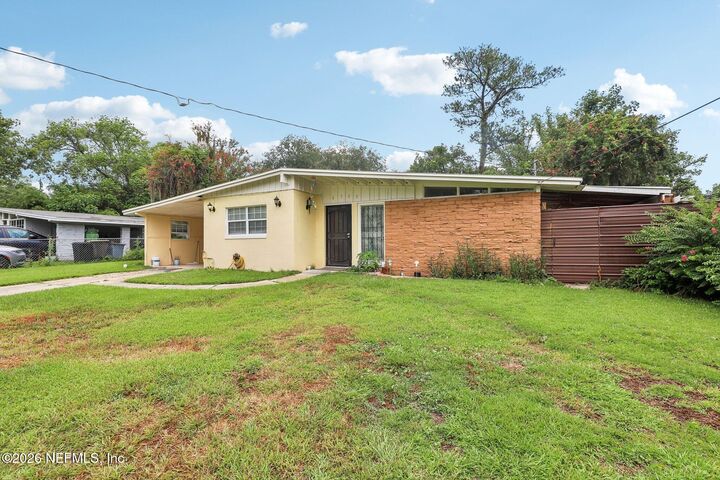 Property Photo:  6733 Cherbourg Avenue S  FL 32205 