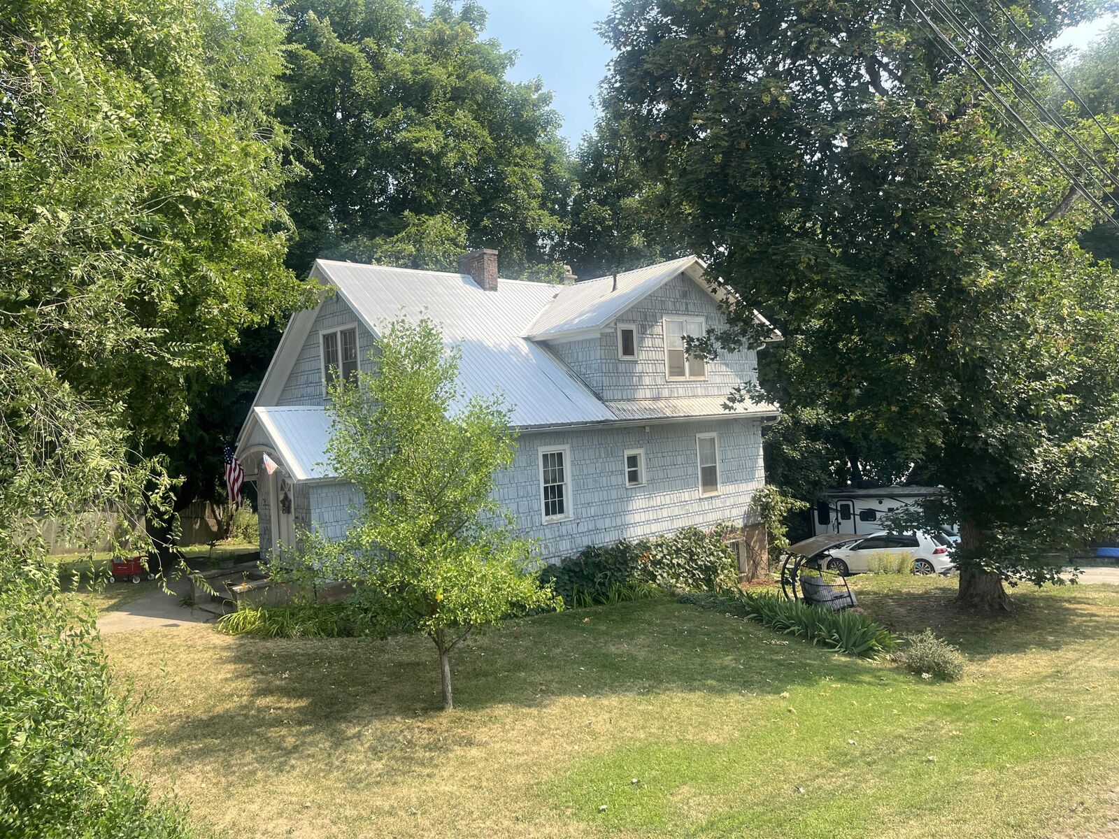 Property Photo:  638 E 6th Ave  WA 99114 