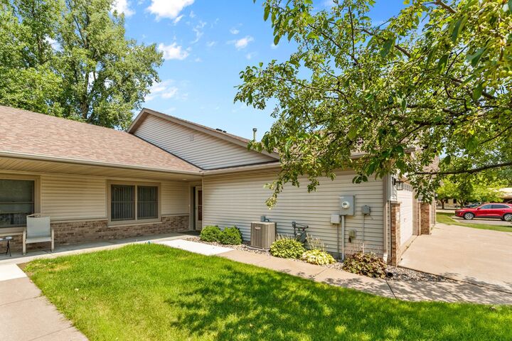Property Photo:  10968 Kirby Boulevard  MN 55013 