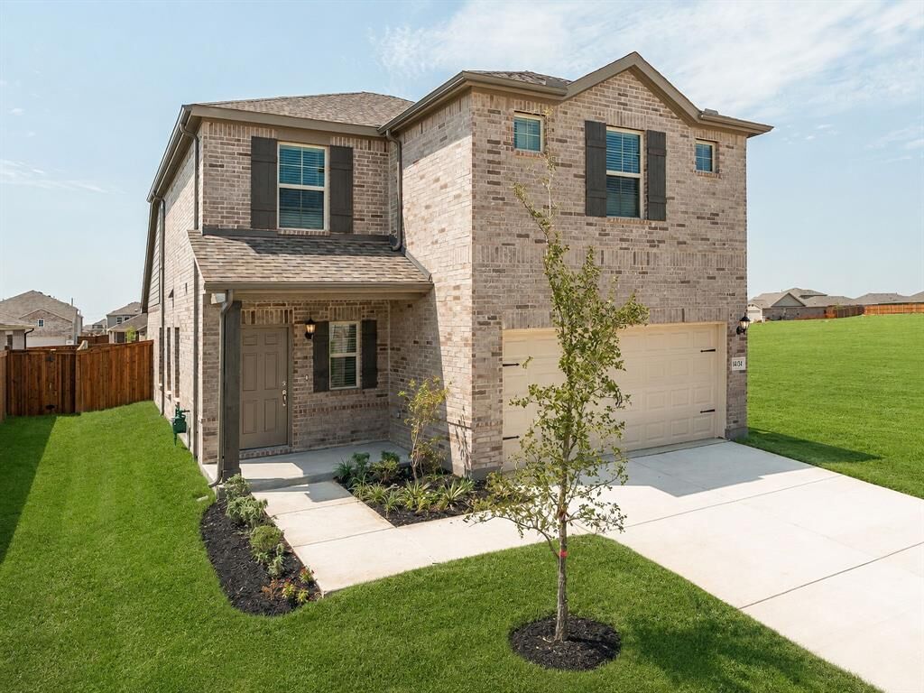 Property Photo: 14134 Bacton Road TX 76258