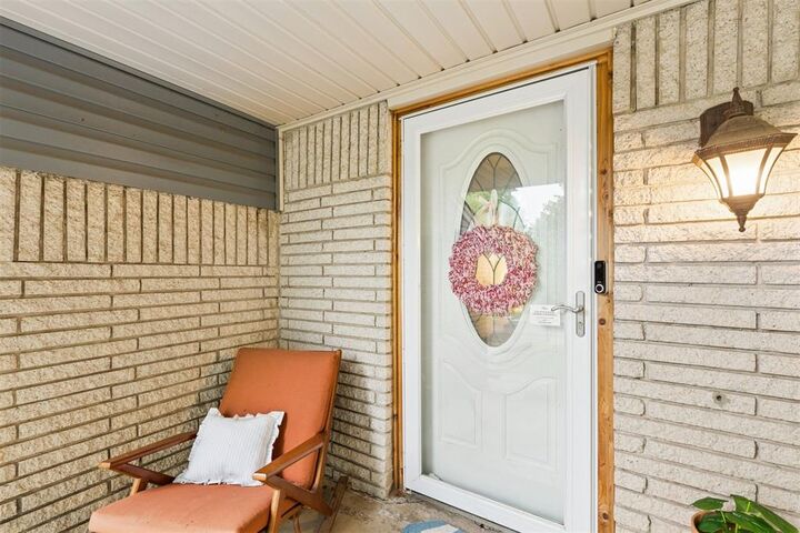 Property Photo: 3601 NE 142nd Court OK 73013
