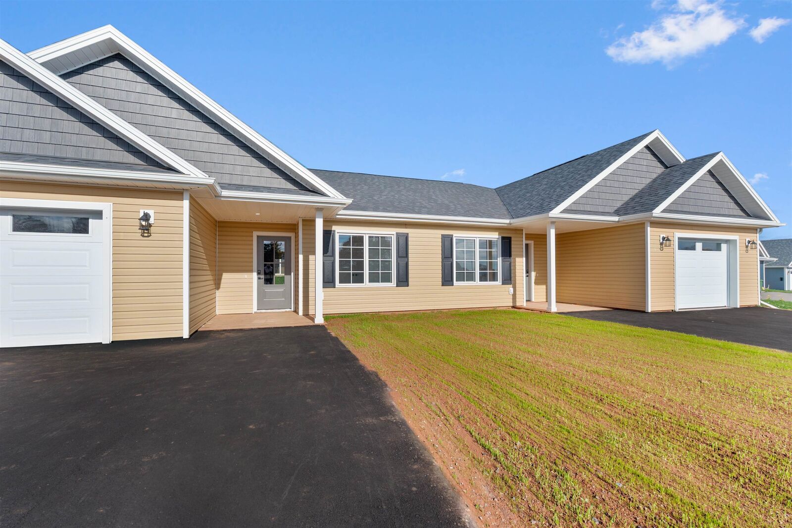 Property Photo:  27 Loggie Drive  PE C1N 0N9 