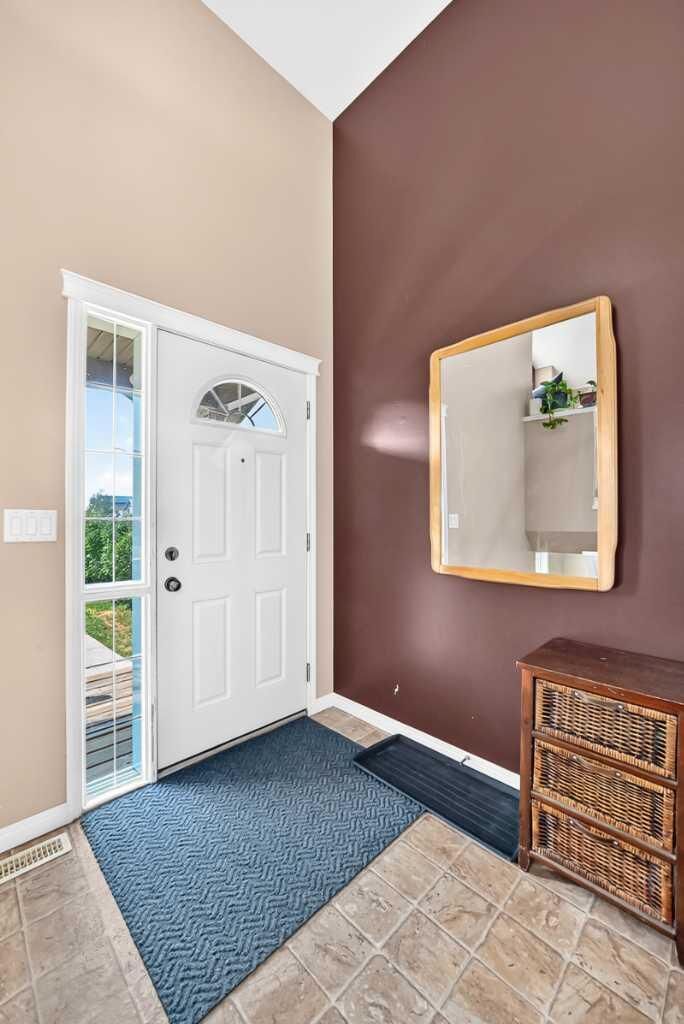 Property Photo:  59 Lodge Place  AB T4S 2N2 