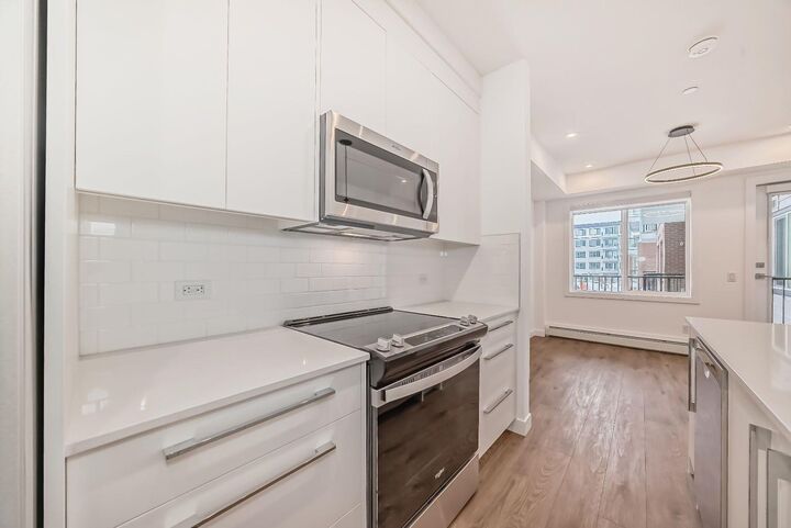 Property Photo: 6 Merganser Drive W 4416 AB T1X 2Y2
