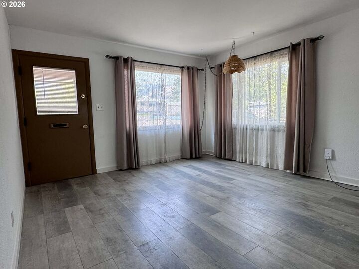 Property Photo: 1101 F Ave OR 97850
