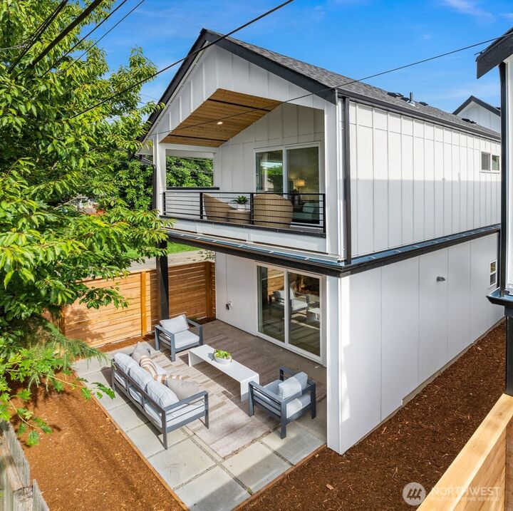 Property Photo:  9010  5th Avenue S  WA 98108 