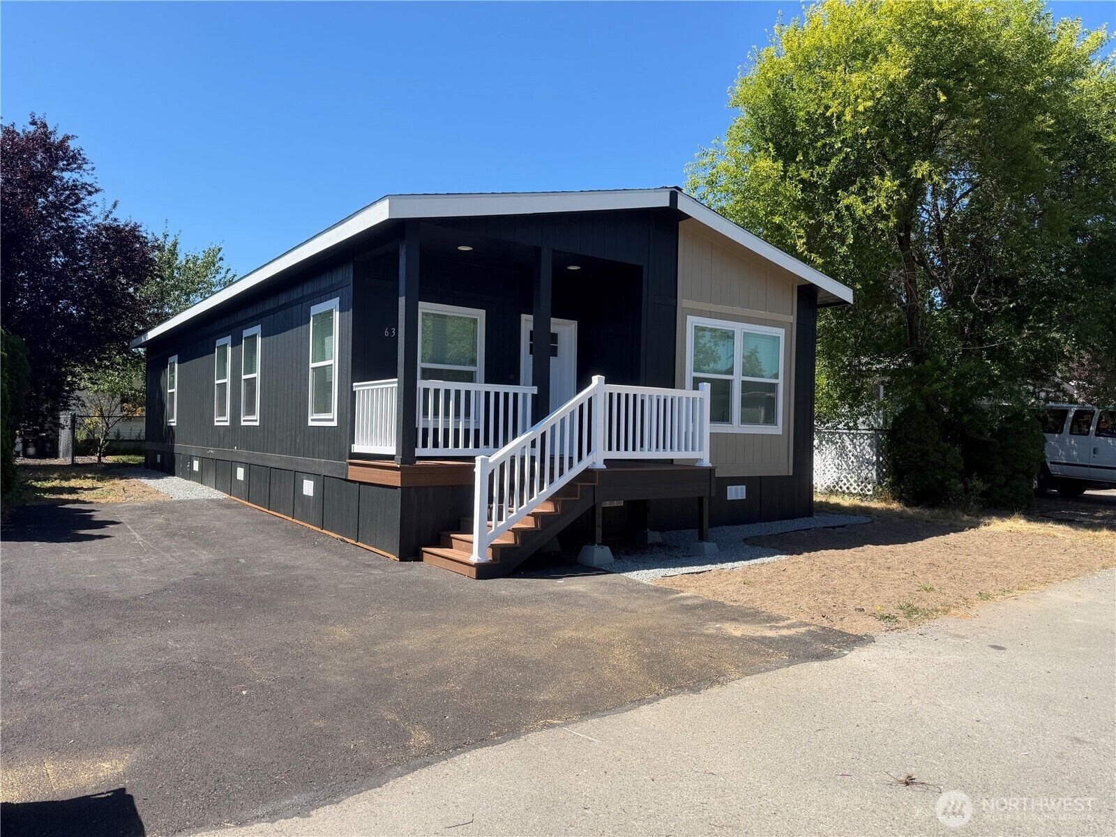 Property Photo:  31600  126th Avenue SE 63  WA 98092 