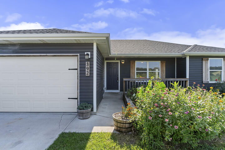 Property Photo: 392 Pirate Lane MO 65725