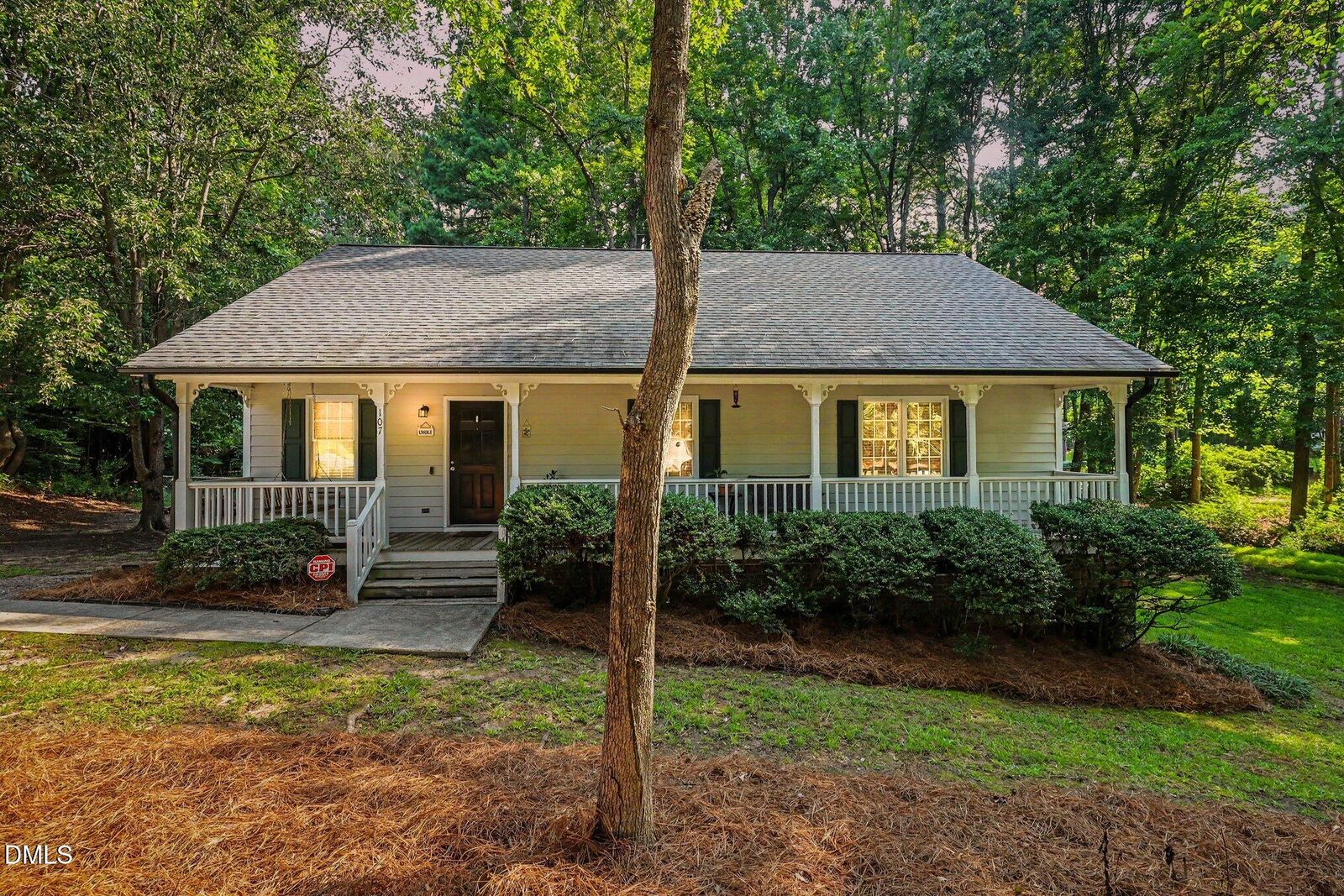 Property Photo:  107 Cherry Court  NC 27520 