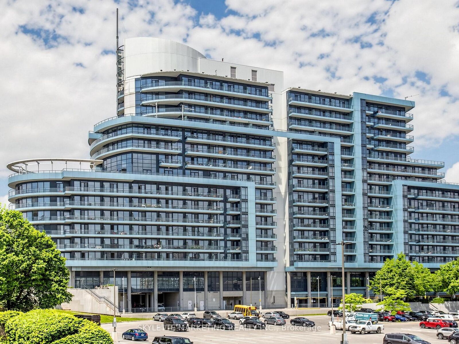Property Photo: 2885 Bayview Avenue 1029 ON M2K 0A3