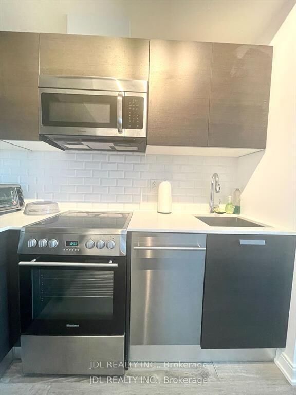 Property Photo: 42 Charles Street E 2503 ON M4Y 0B7