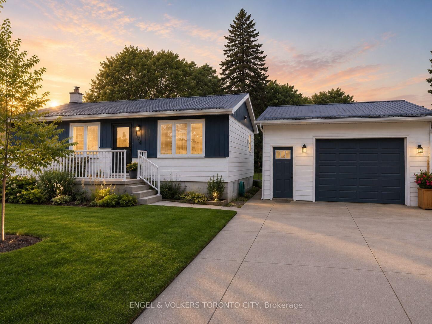 Property Photo: 194 Library Street ON L0M 1G0
