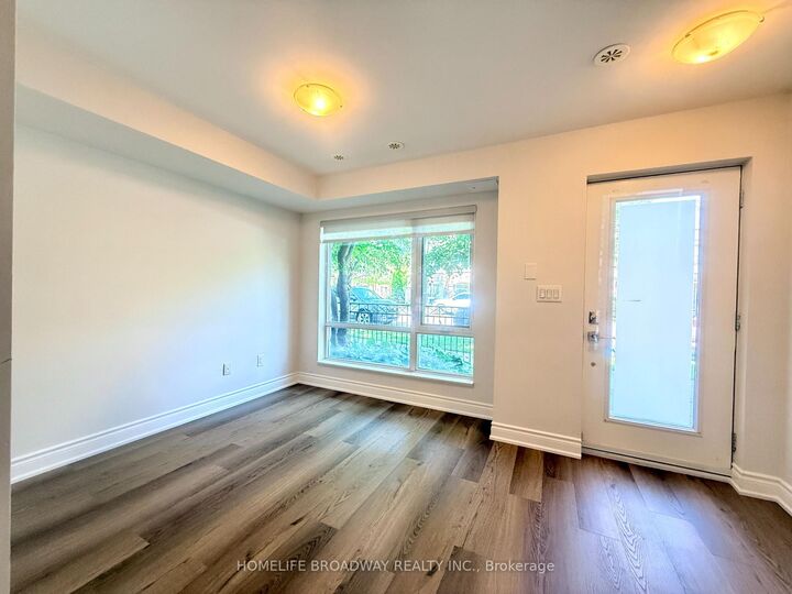 Property Photo: 303 South Park Road ON L3T 7W1