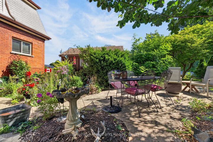 Property Photo: 85 Montreal Street ON N7A 2G5