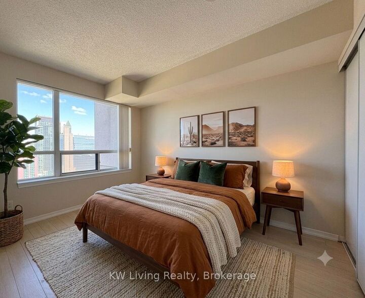 Property Photo:  155 Beecroft Road 2910  ON M2N 7C6 