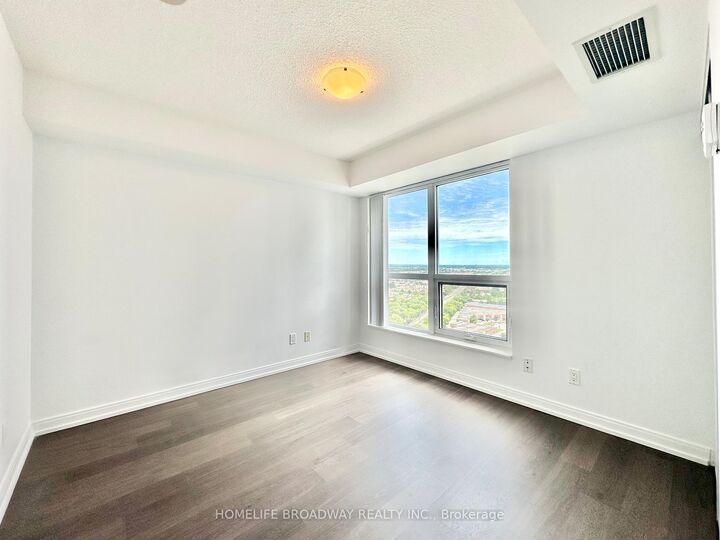Property Photo:  255 Village Green Square 2410  ON M1S 0L7 