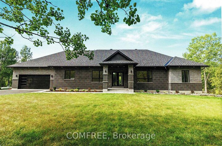 Property Photo: 135 Cherryhill Drive ON K0A 1L0