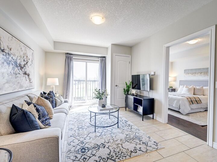 Property Photo:  886 Golf Links Road 205  ON L9K 1J8 