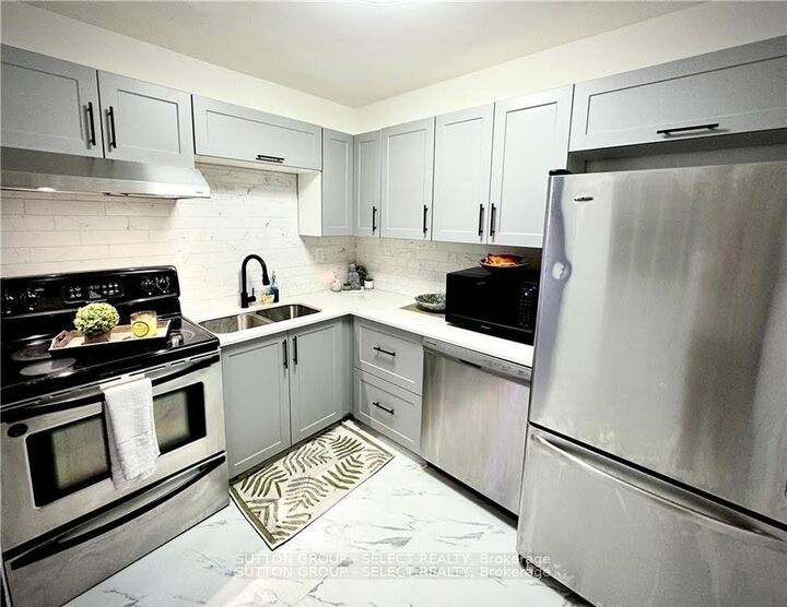 563 Mornington Avenue 212 — photo 1