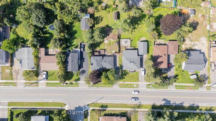 Property Photo:  330 Grove Street E  ON L4M 2R5 