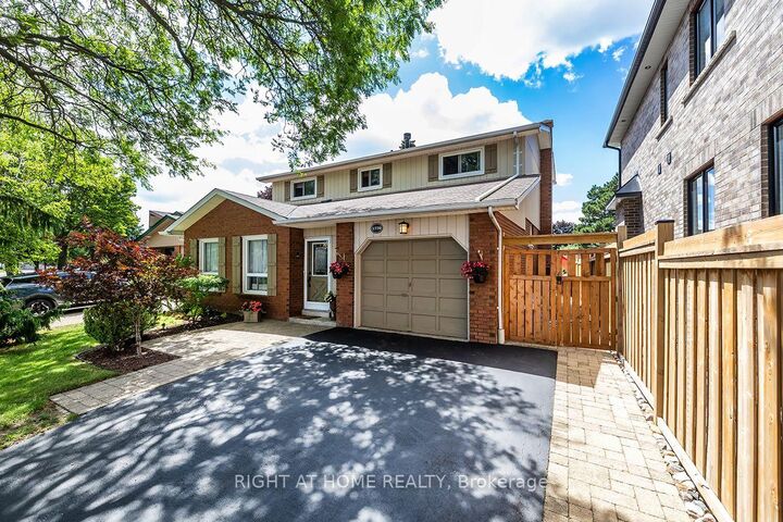 Property Photo:  1770 Spruce Hill Road  ON L1V 1S4 