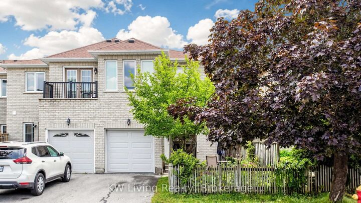 Property Photo: 74 Forestwood Street ON L4S 2K4